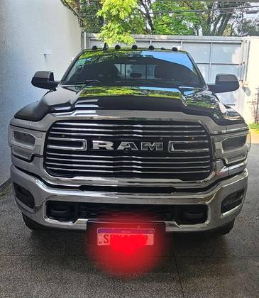 RAM 2500 6.7 I6 TURBO DIESEL LARAMIE CD 4X4 AUTOMÁTICO